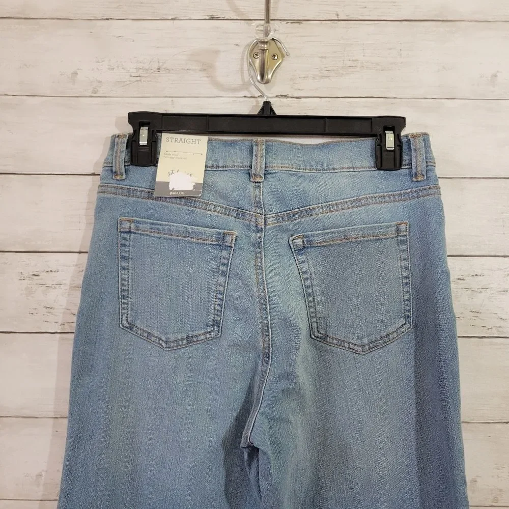 Style & Co High Rise Tummy‎ Control Strsight Leg Light Wash Jeans Size 6 Petite